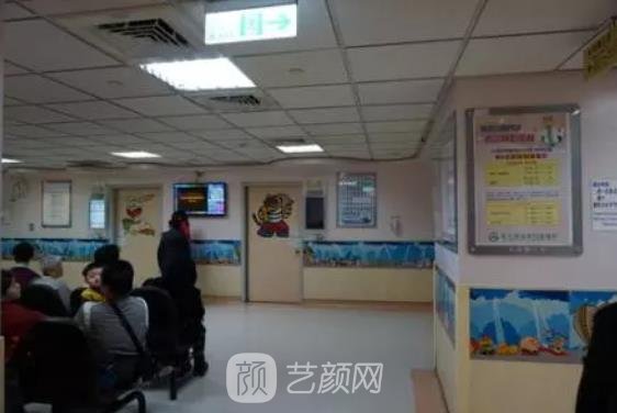 蚌埠三院整形美容中心做鼻子怎么样？医生简介+价格表
