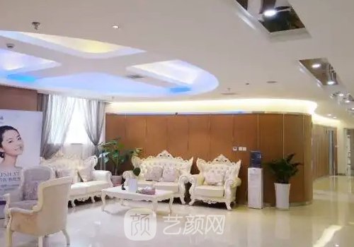 厦门汇丽整形外科门诊部怎么样？崭新隆鼻实例分享