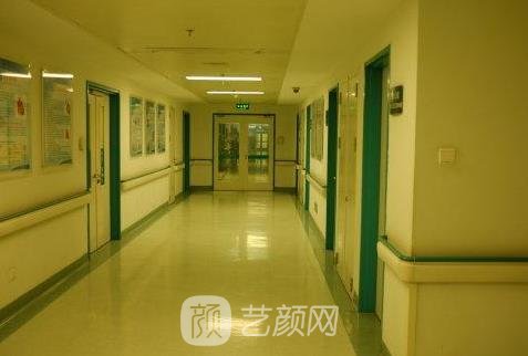 北京301医院做双眼皮多少钱？哪位骨干医生好？附真人实例